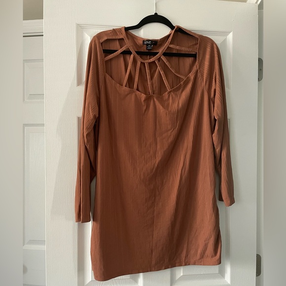 Love Tops - Fall Cutout Blouse